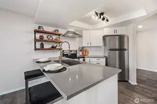 11104 NE 68th St, Kirkland, WA 98033 - Photo 11