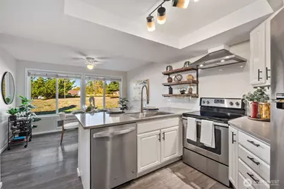 11104 NE 68th Street #A103, Kirkland, WA 98033 - Photo 13