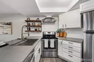 11104 NE 68th St, Kirkland, WA 98033 - Photo 15