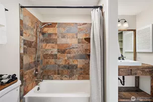 11104 NE 68th St, Kirkland, WA 98033 - Photo 19