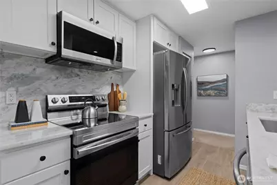 15433 Country Club Drive #A 306, Mill Creek, WA 98012 - Photo 9