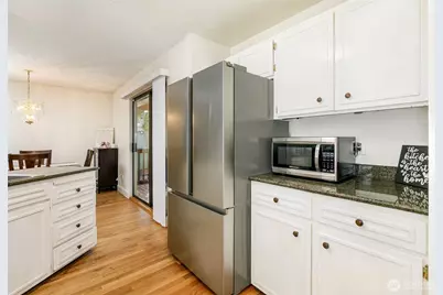 4003 NE 6th Court, Renton, WA 98056 - Photo 9