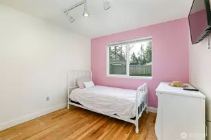 4003 NE 6th Ct, Renton, WA 98056 - Photo 13