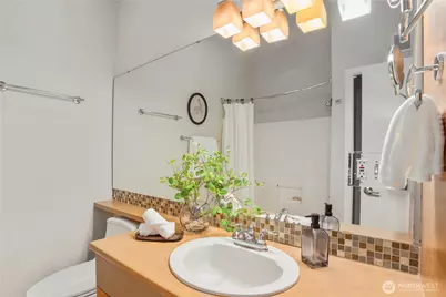 511 7th Avenue #103, Kirkland, WA 98033 - Photo 15