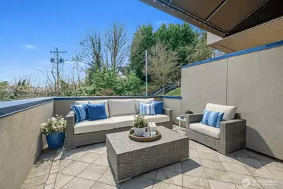 2551 Thorndyke Avenue W #102, Seattle, WA 98199 - Photo 17