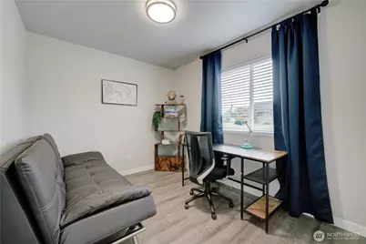 4716 72nd St NE Street NE #105, Marysville, WA 98270 - Photo 11