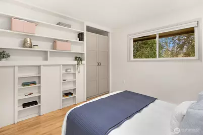 8450 24th Avenue SW, Seattle, WA 98106 - Photo 13