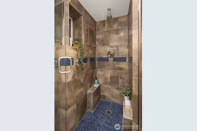 8450 24th Avenue SW, Seattle, WA 98106 - Photo 23