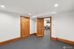 3411 22nd Ave W, Seattle, WA 98199 - Photo 35