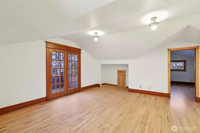 3411 22nd Avenue W, Seattle, WA 98199 - Photo 19