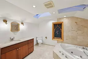 3411 22nd Ave W, Seattle, WA 98199 - Photo 21