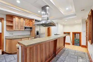 3411 22nd Ave W, Seattle, WA 98199 - Photo 13