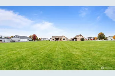 17305 S Lanell Drive, Prosser, WA 99350 - Photo 35