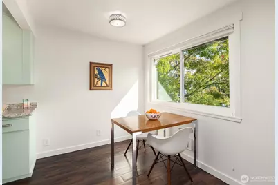 8701 35th Avenue NE #9, Seattle, WA 98115 - Photo 5