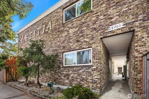 8701 35th Ave NE, Seattle, WA 98115 - Photo 15