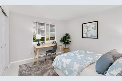 1144 N 198th Street #E-204, Seattle, WA 98133 - Photo 15