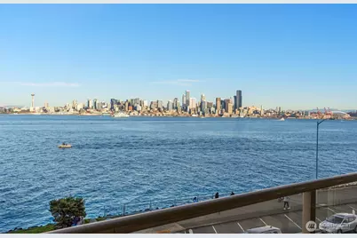1005 Harbor Avenue SW #400, Seattle, WA 98116 - Photo 3