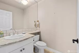 1005 Harbor Ave SW, Seattle, WA 98116 - Photo 35