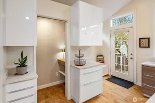 612 NW 84th St, Seattle, WA 98117 - Photo 7