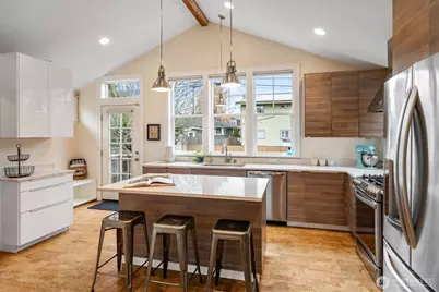 612 NW 84th Street, Seattle, WA 98117 - Photo 3