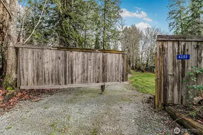 4203 SE Camano Drive, Camano Island, WA 98282 - Photo 19