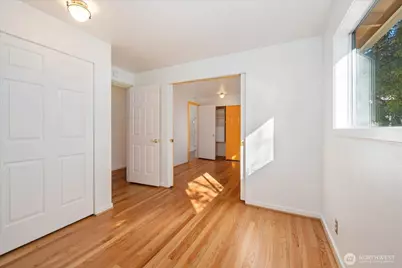 9506 Valhalla Way, Bothell, WA 98011 - Photo 29