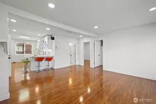 10436 11th Ave SW, Seattle, WA 98146 - Photo 11