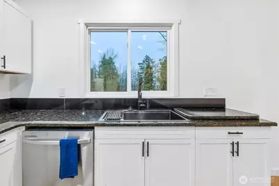 369 14th Street, Blaine, WA 98230 - Photo 13