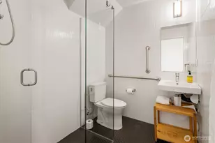 551 28th Ave, Seattle, WA 98122 - Photo 17