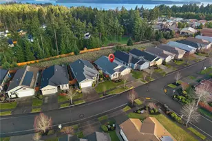 8400 Vashon Dr NE, Lacey, WA 98516 - Photo 3