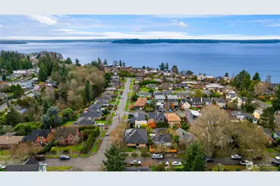 2141 47th Avenue SW, Seattle, WA 98116 - Photo 37