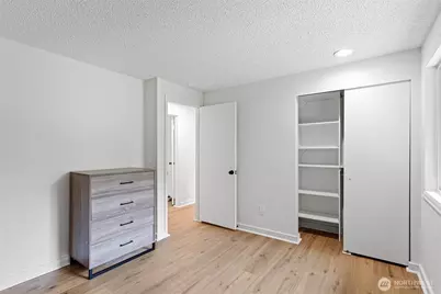 2858 241st Avenue SE, Sammamish, WA 98075 - Photo 11