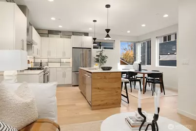 2617 3rd Avenue W, Seattle, WA 98119 - Photo 21