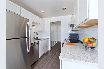 3700 25th Place W #202, Seattle, WA 98199 - Photo 9