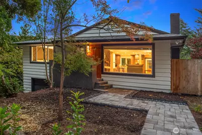 10045 NE 15th Street, Bellevue, WA 98004 - Photo 1