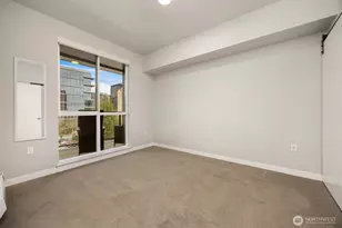 1085 103rd Ave NE, Bellevue, WA 98004 - Photo 11