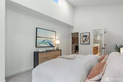 1198 129th Court NE, Bellevue, WA 98005 - Photo 13