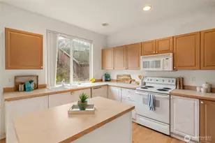 2034 62nd St SE, Auburn, WA 98092 - Photo 9