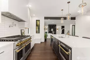 709 Chris David Dr, Steilacoom, WA 98388 - Photo 3