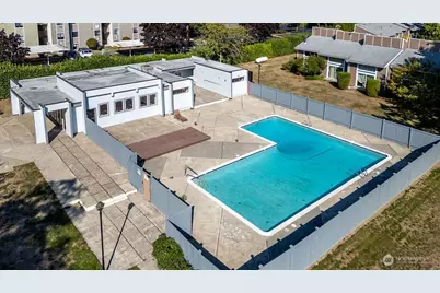 25416 106th Avenue NW #D4, Kent, WA 98030 - Photo 1