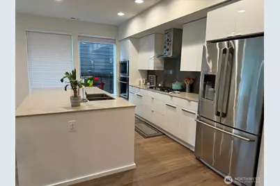 10121 21st St SE, Lake Stevens, WA 98258 - Photo 5