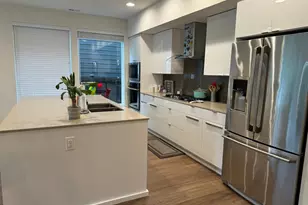 10121 21st St SE, Lake Stevens, WA 98258 - Photo 5