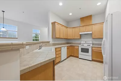 1855 Trossachs Boulevard SE #1904, Sammamish, WA 98075 - Photo 15