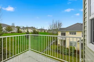 1855 Trossachs Blvd SE, Sammamish, WA 98075 - Photo 3