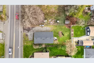 10908 10910 Valley Avenue E, Puyallup, WA 98372 - Photo 5