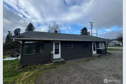 10908 10910 Valley Avenue E, Puyallup, WA 98372 - Photo 13