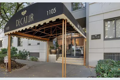 1105 Spring St #504, Seattle, WA 98104 - Photo 3