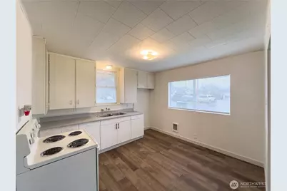 1212 W Martin Street, Elma, WA 98541 - Photo 5