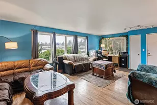 3303 11th St, Bremerton, WA 98312 - Photo 3