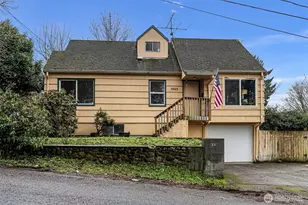 3303 11th St, Bremerton, WA 98312 - Photo 1